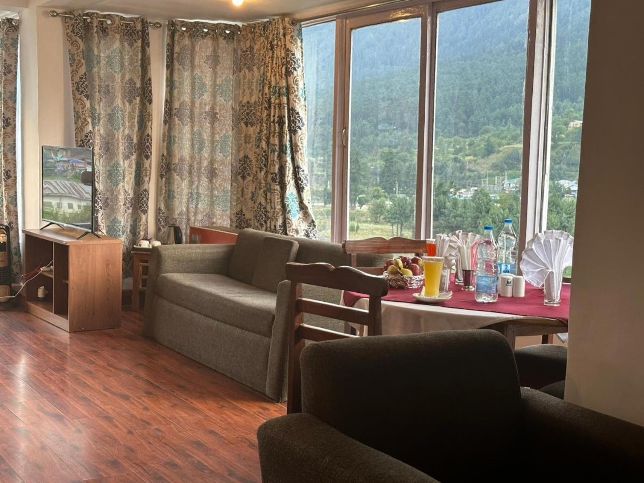 The Quiet Resort Pahalgām Esterno foto